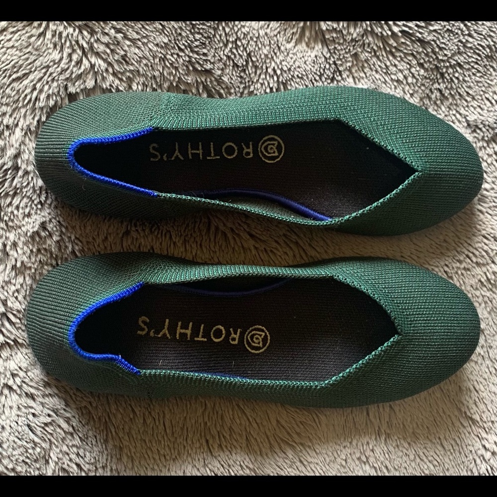 Retired color alert 🚨, Green Rothy’s
